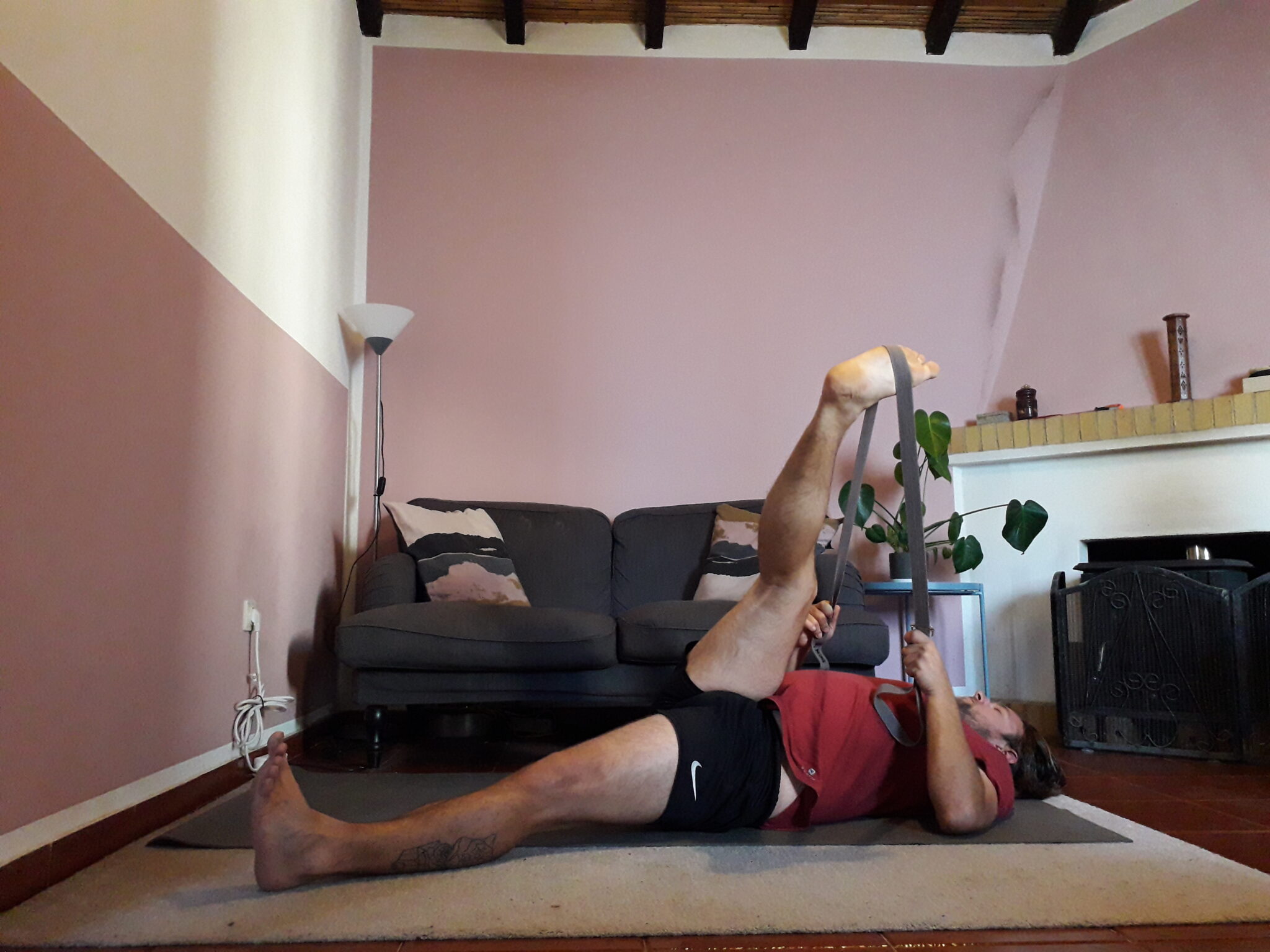 knee yoga